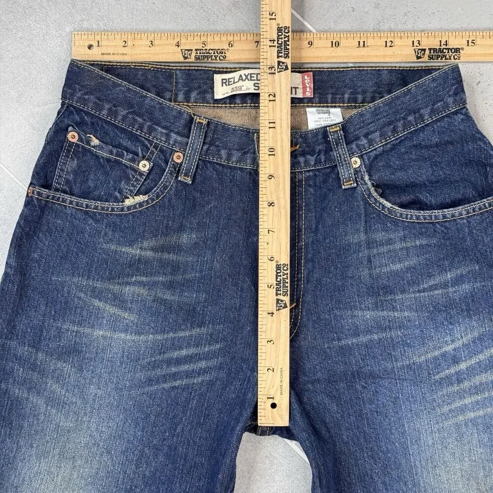 Vintage Levi's 559 Men's 30x30 Y2K Dark Indigo Relaxed Straight Jeans 2005